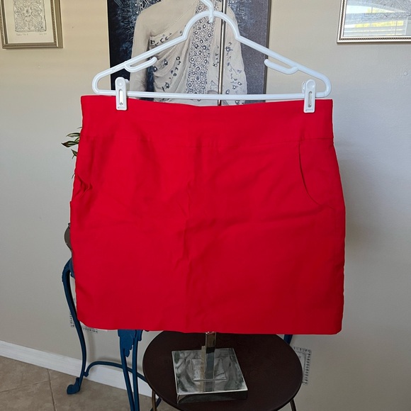 Kate Park Pants - Kate Park Red Skort = Skirt + Shorts - 14